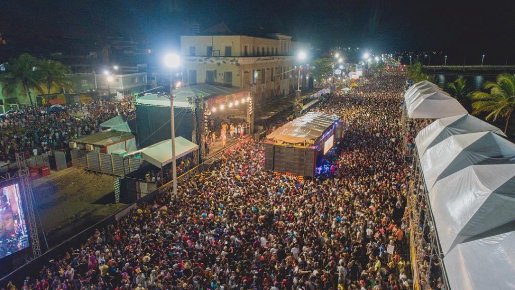 Foram-500-mil-pessoas-em-5-dias-de-festa-4-1024x576