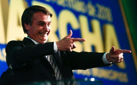 bolsonaro-arma-2-600x400