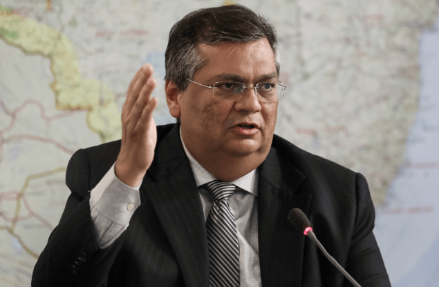 flavio_dino_reprodução