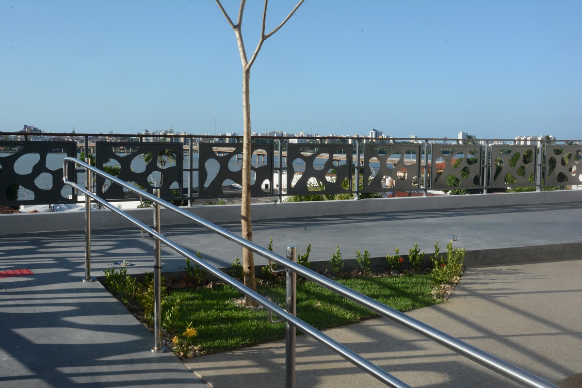 24890_wil_9962_9137165014190362456